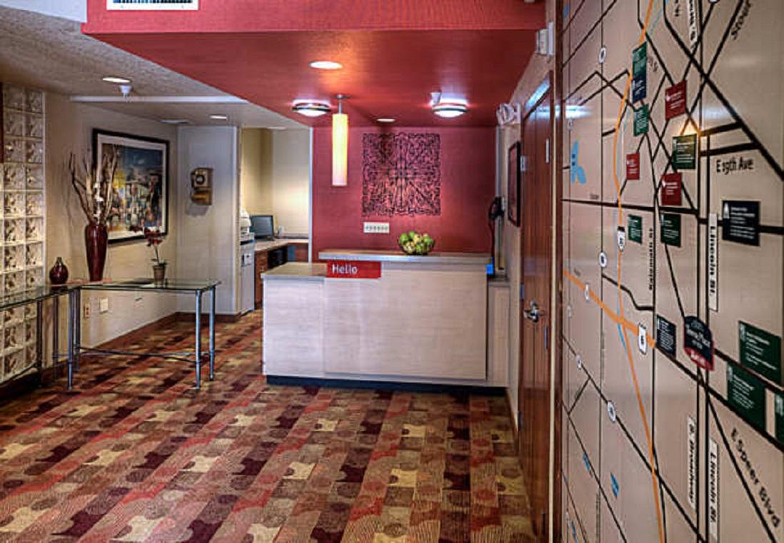 Towneplace Suites By Marriott Denver Downtown Интерьер фото